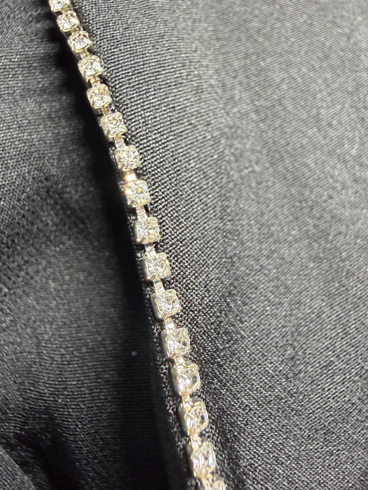 Veston noir avec ceinture brillante 3XL