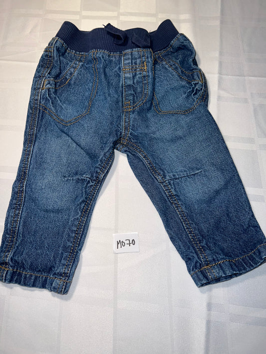 Jeans tout petit