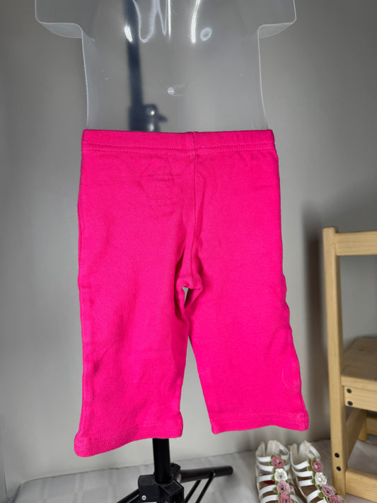 Pantalon rose tout petit